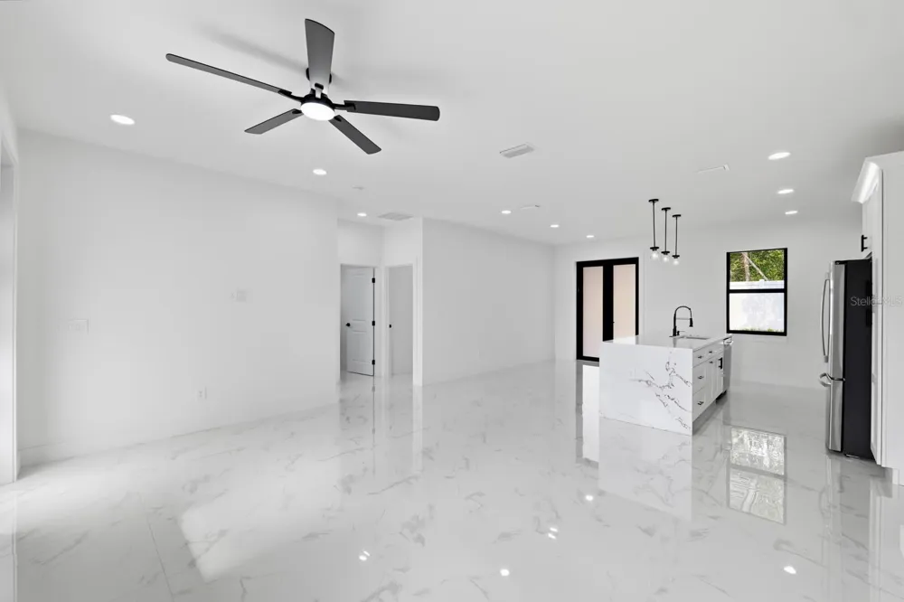 27426 AZEN LOOP Brooksville, FL 34602