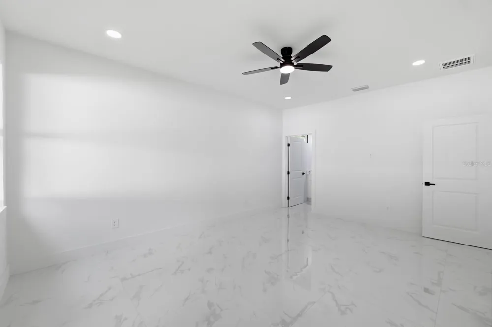 27426 AZEN LOOP Brooksville, FL 34602