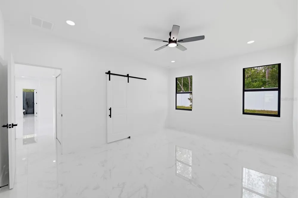 27426 AZEN LOOP Brooksville, FL 34602