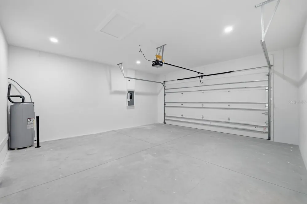 27426 AZEN LOOP Brooksville, FL 34602