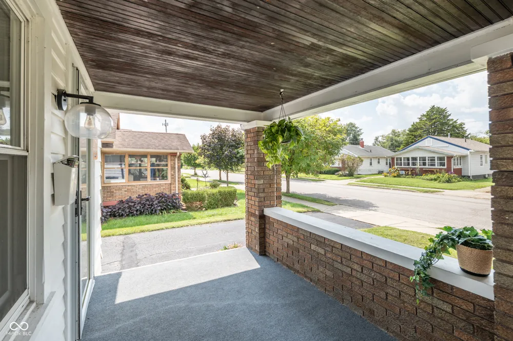 1521 Euclid Avenue Indianapolis, IN 46201
