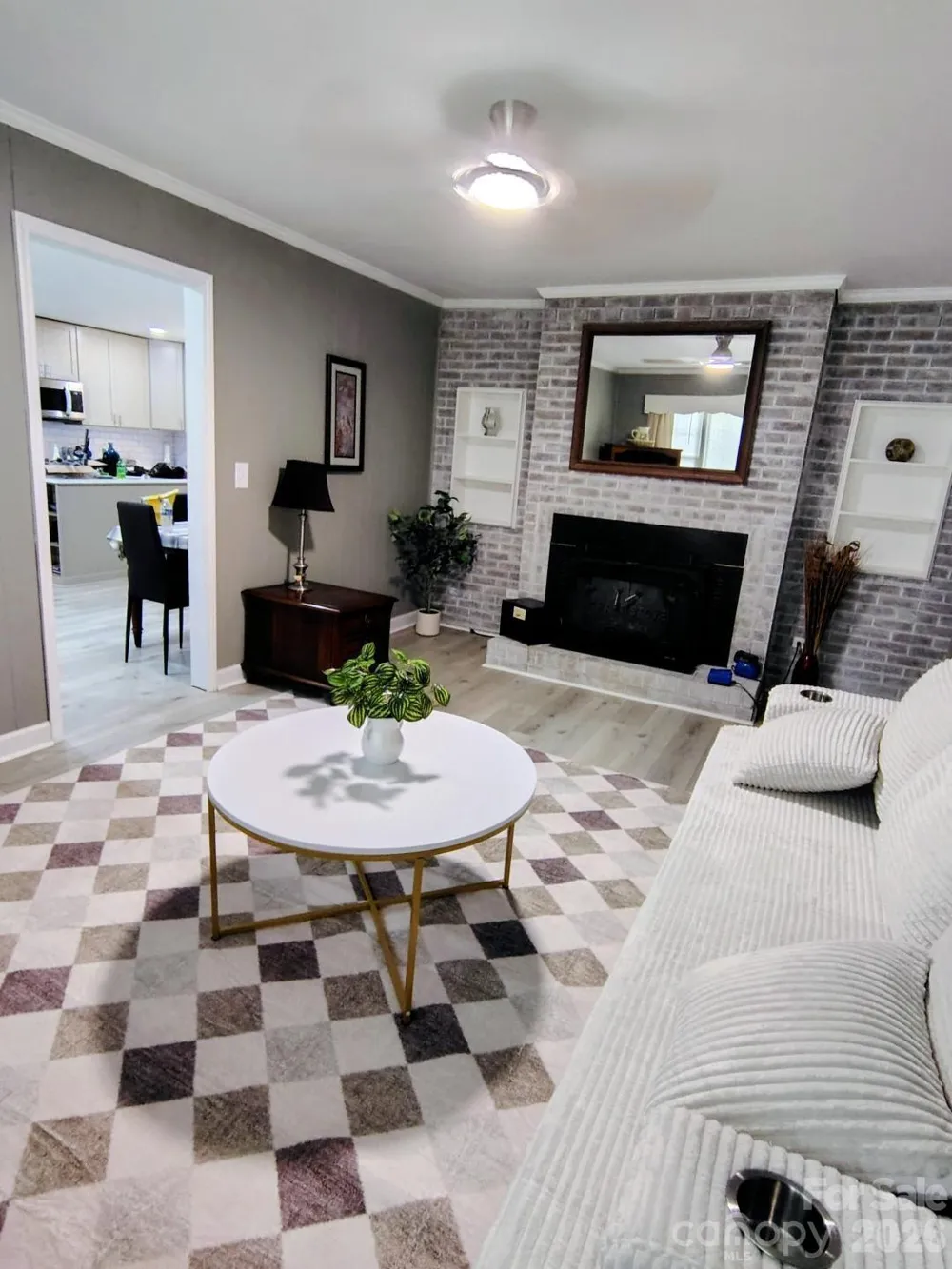 406 S Shaver Street Salisbury, NC 28144