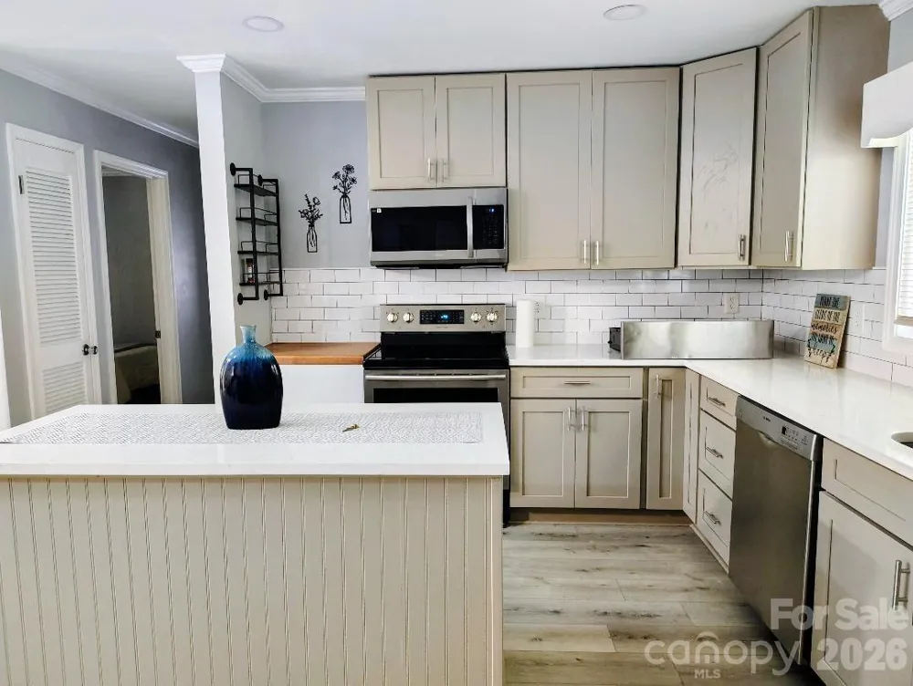 406 S Shaver Street Salisbury, NC 28144