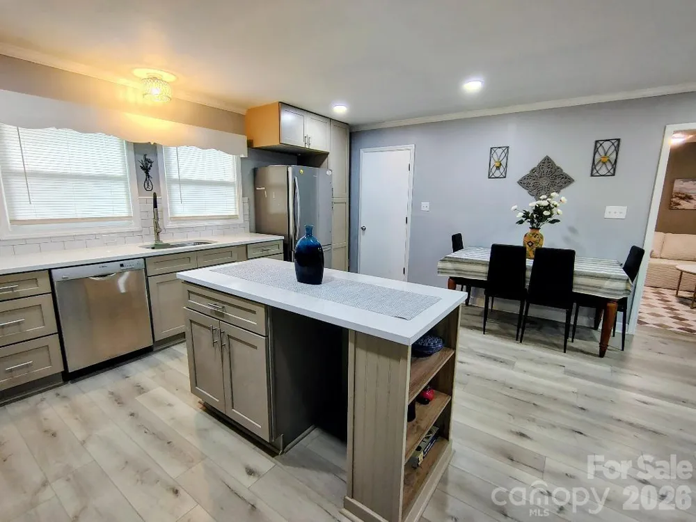 406 S Shaver Street Salisbury, NC 28144