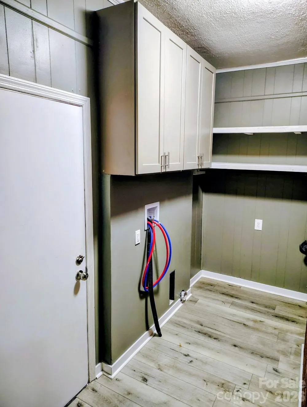 406 S Shaver Street Salisbury, NC 28144