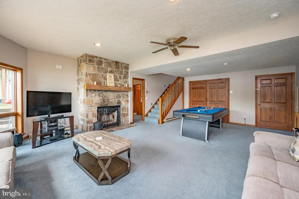 22181 GARRETT HIGHWAY #G Mc Henry, MD 21541