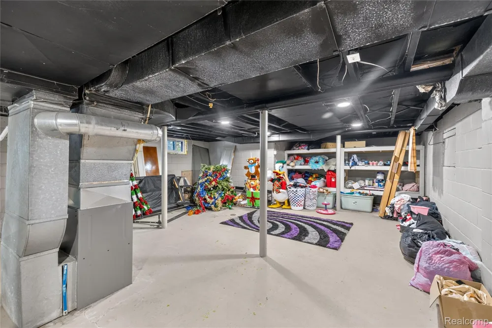 2320 Grange Road Trenton City, MI 48183