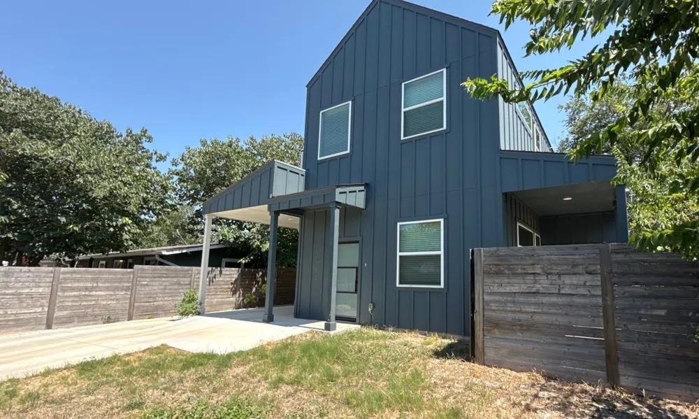 1042 Rosemont Street #1 Austin, TX 78723