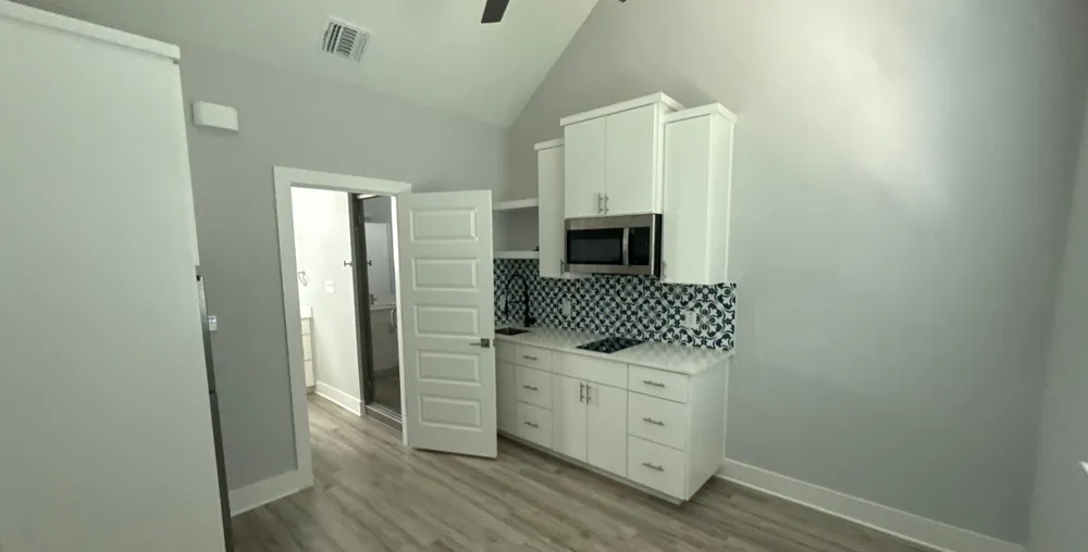 1042 Rosemont Street #1 Austin, TX 78723