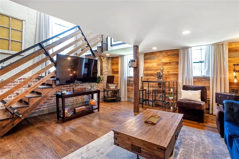 650 NE Glen Iris Drive NE #30 Atlanta, GA 30308