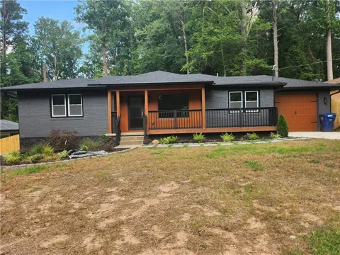 852 Laurelmont Drive SW