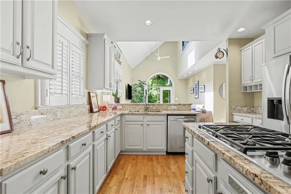 827 Highland Terrace NE Atlanta, GA 30306