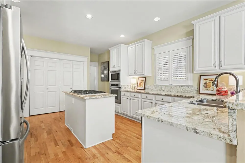 827 Highland Terrace NE Atlanta, GA 30306