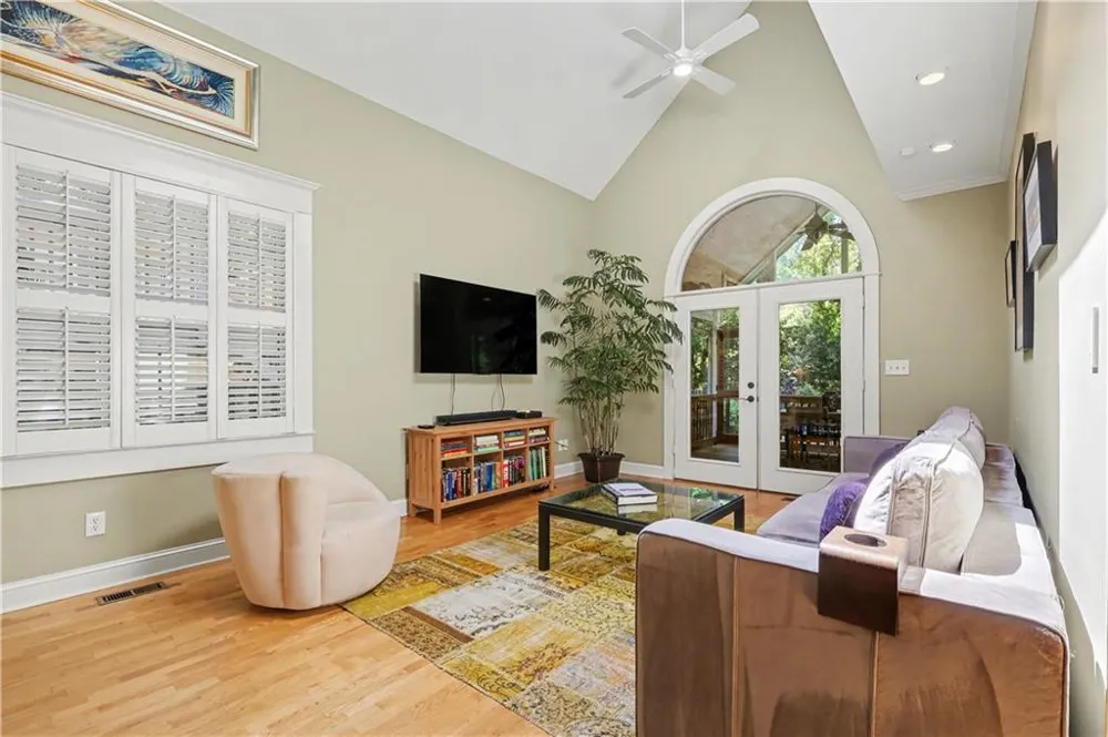 827 Highland Terrace NE Atlanta, GA 30306