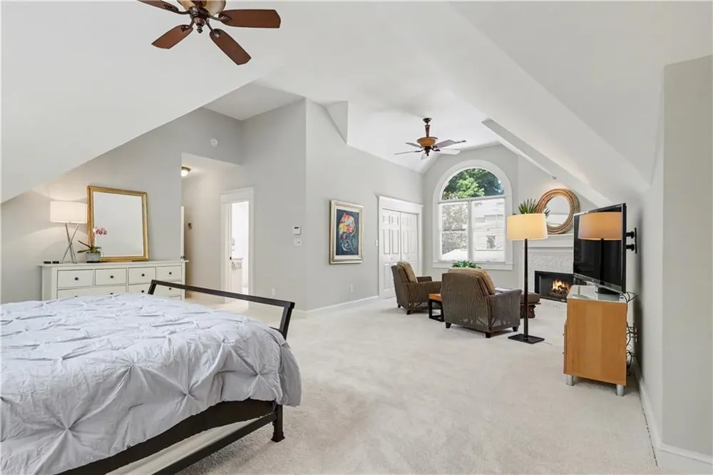 827 Highland Terrace NE Atlanta, GA 30306