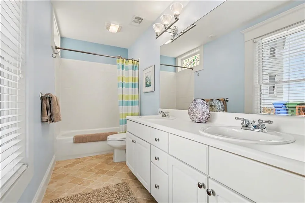 827 Highland Terrace NE Atlanta, GA 30306