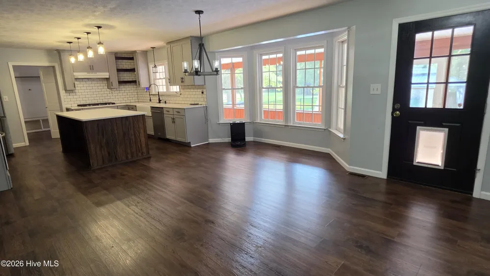347 Sandy Point Drive Beaufort, NC 28516