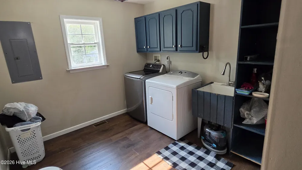 347 Sandy Point Drive Beaufort, NC 28516