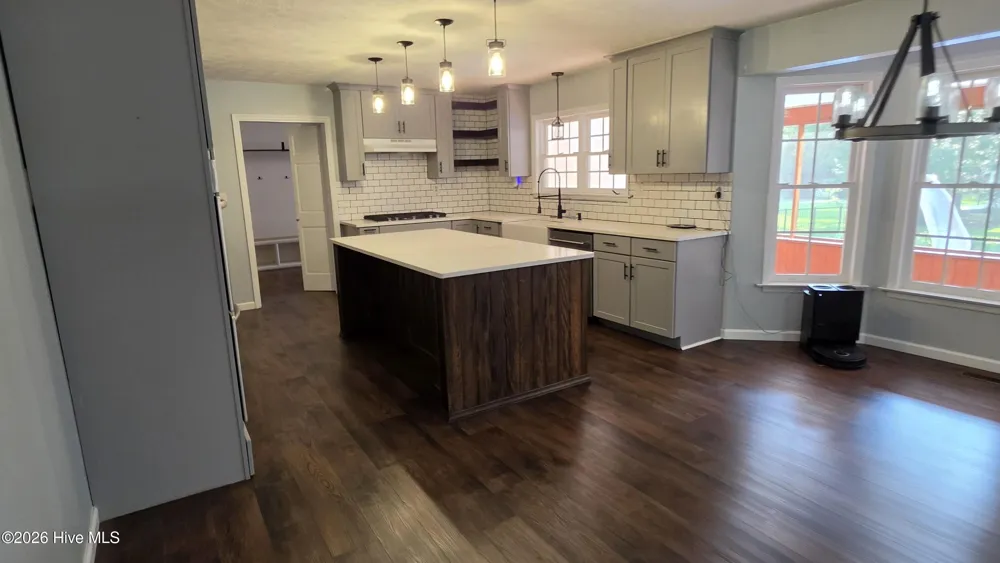 347 Sandy Point Drive Beaufort, NC 28516