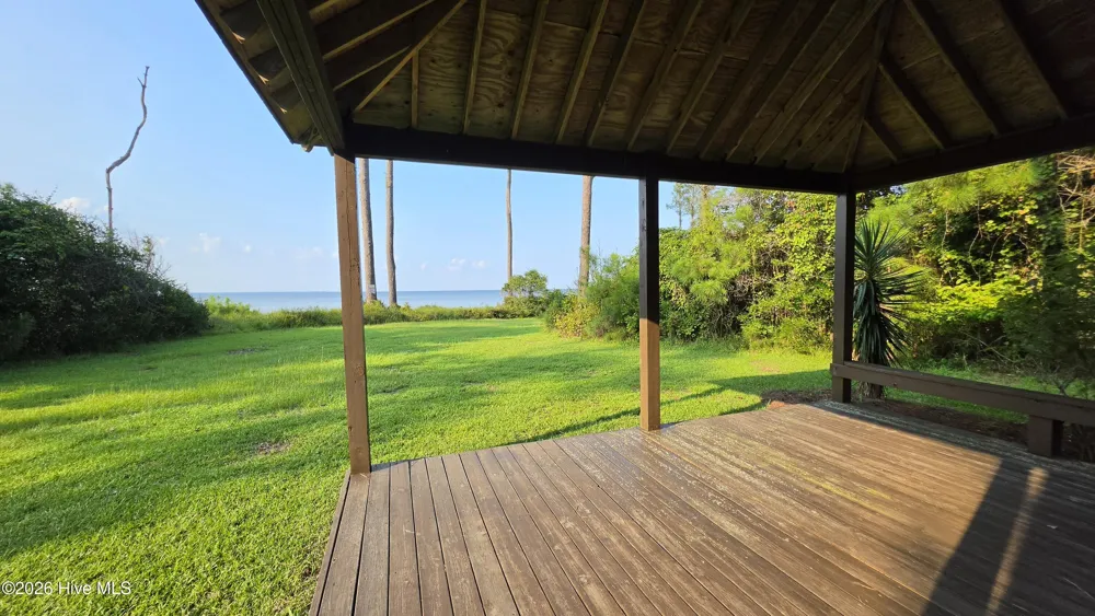 347 Sandy Point Drive Beaufort, NC 28516
