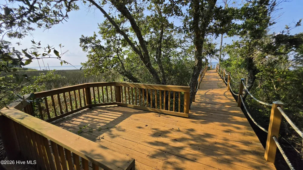 347 Sandy Point Drive Beaufort, NC 28516