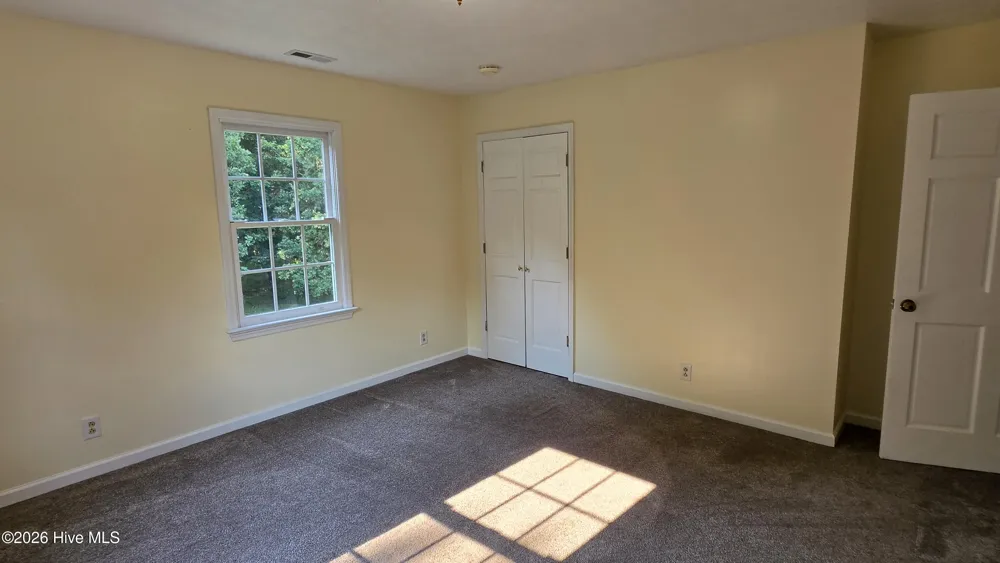 347 Sandy Point Drive Beaufort, NC 28516
