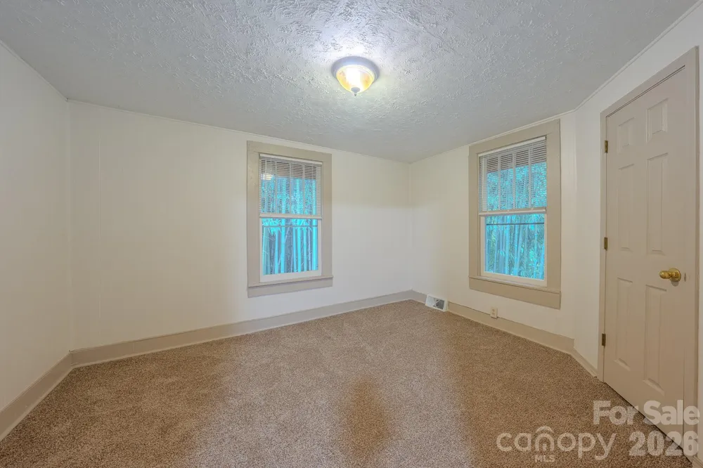 298 State Street Asheville, NC 28806