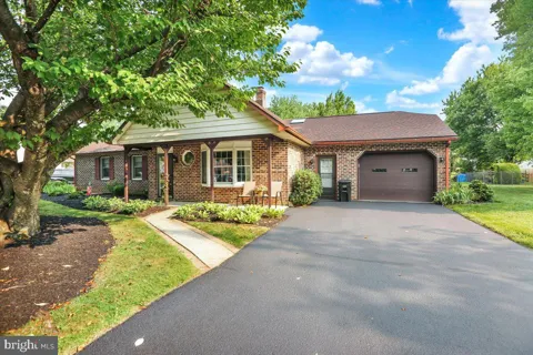 58 DOWNING DRIVE