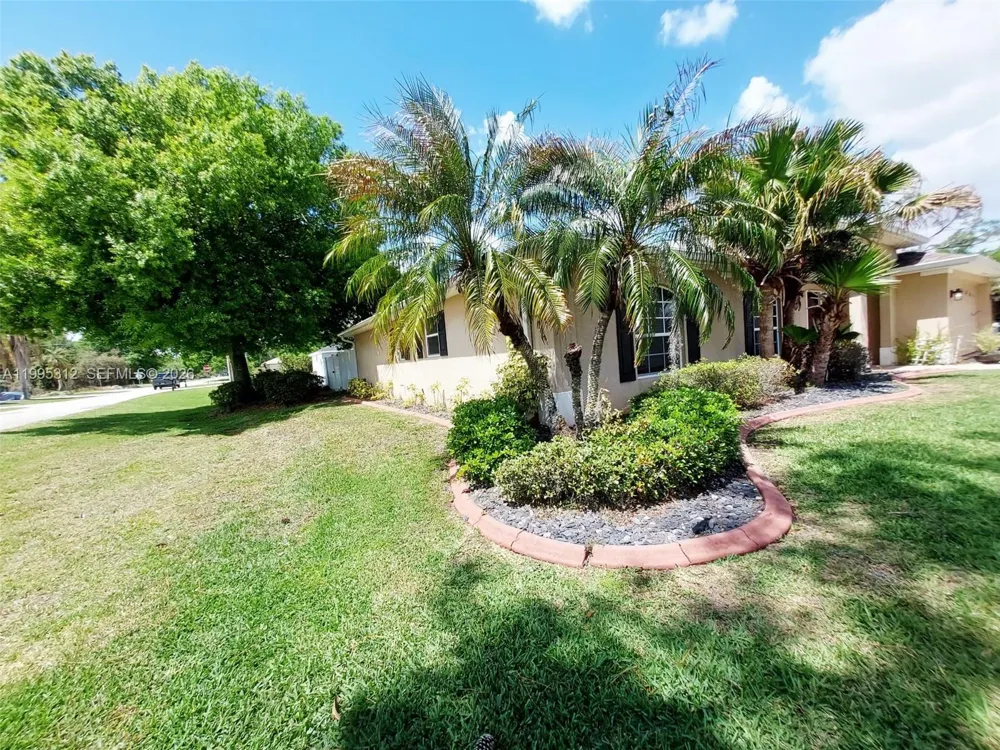 4031 Santa Barbara Sebring, FL 33875