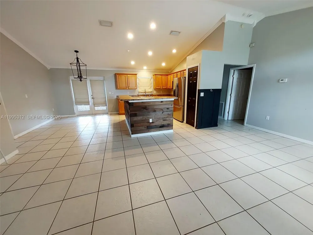 4031 Santa Barbara Sebring, FL 33875