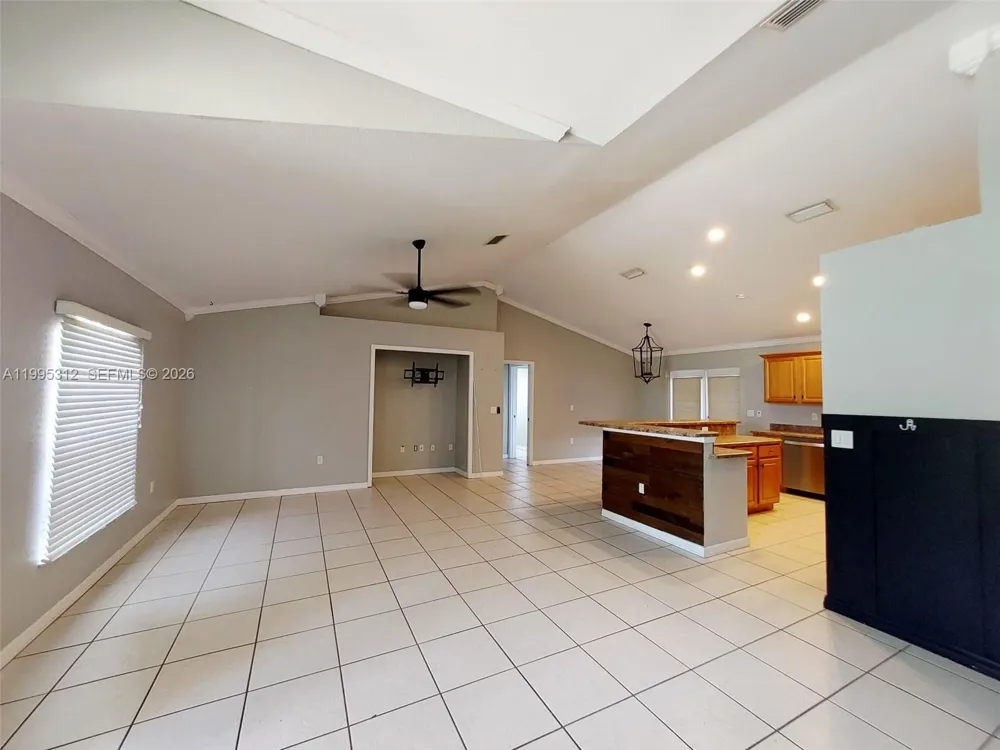 4031 Santa Barbara Sebring, FL 33875