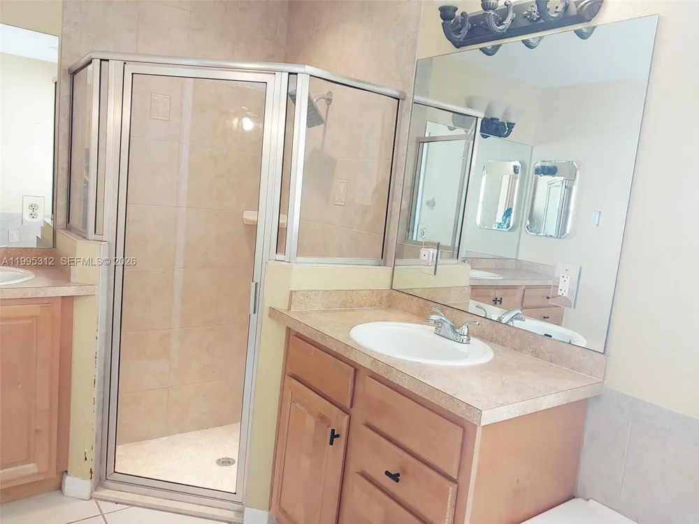 4031 Santa Barbara Sebring, FL 33875