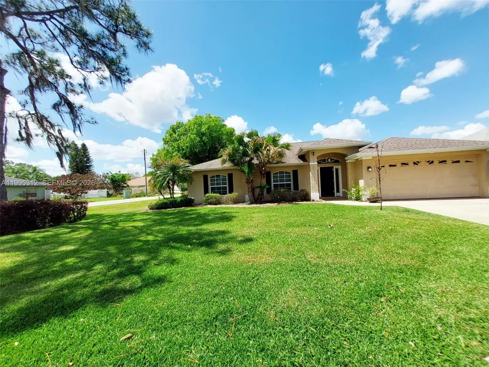 4031 Santa Barbara Sebring, FL 33875
