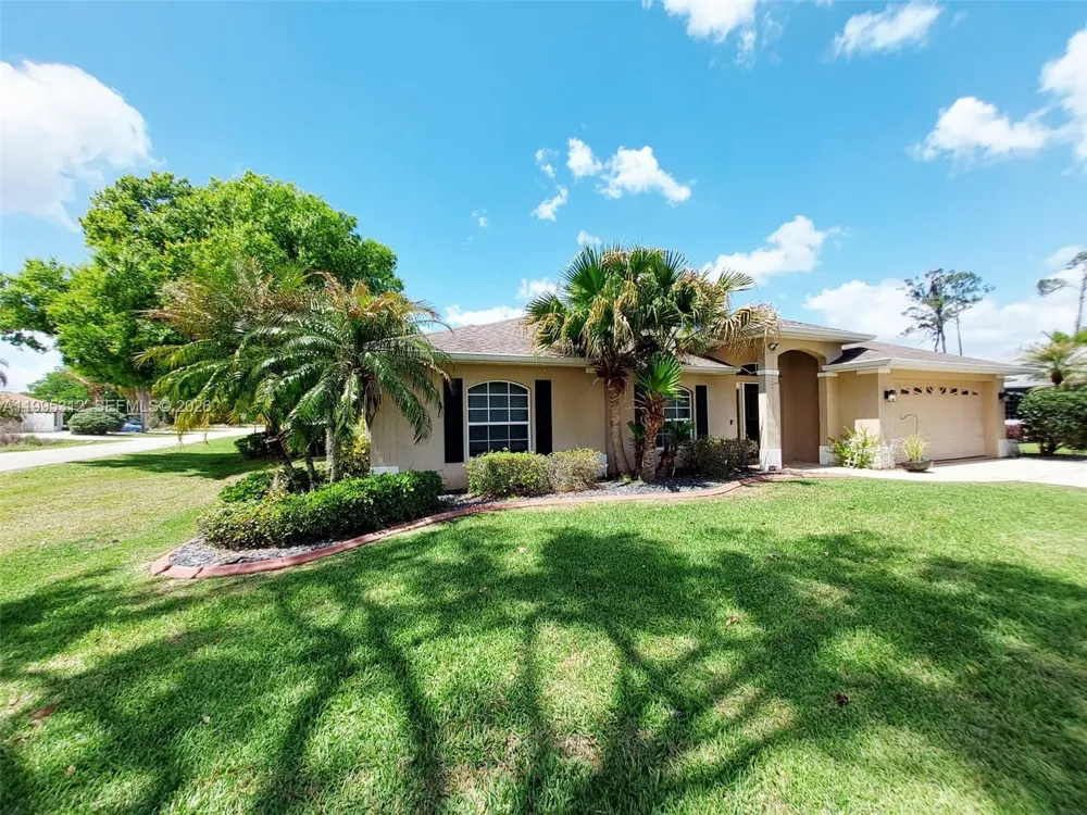 4031 Santa Barbara Sebring, FL 33875