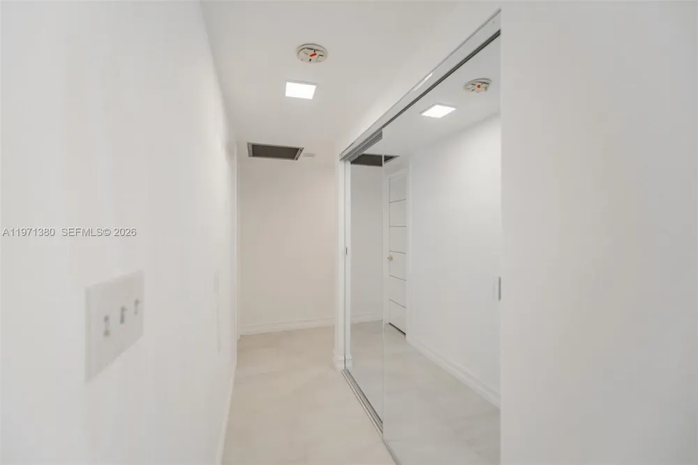 1950 S Ocean Dr #8J Hallandale Beach, FL 33009