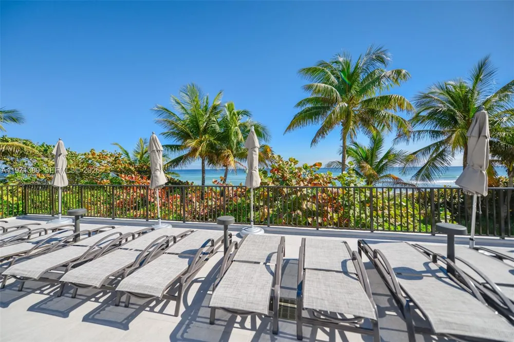 1950 S Ocean Dr #8J Hallandale Beach, FL 33009