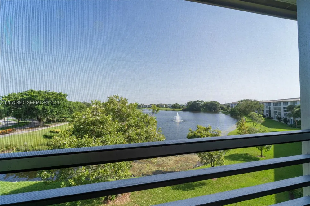 3205 Portofino Pt #D4 Coconut Creek, FL 33066