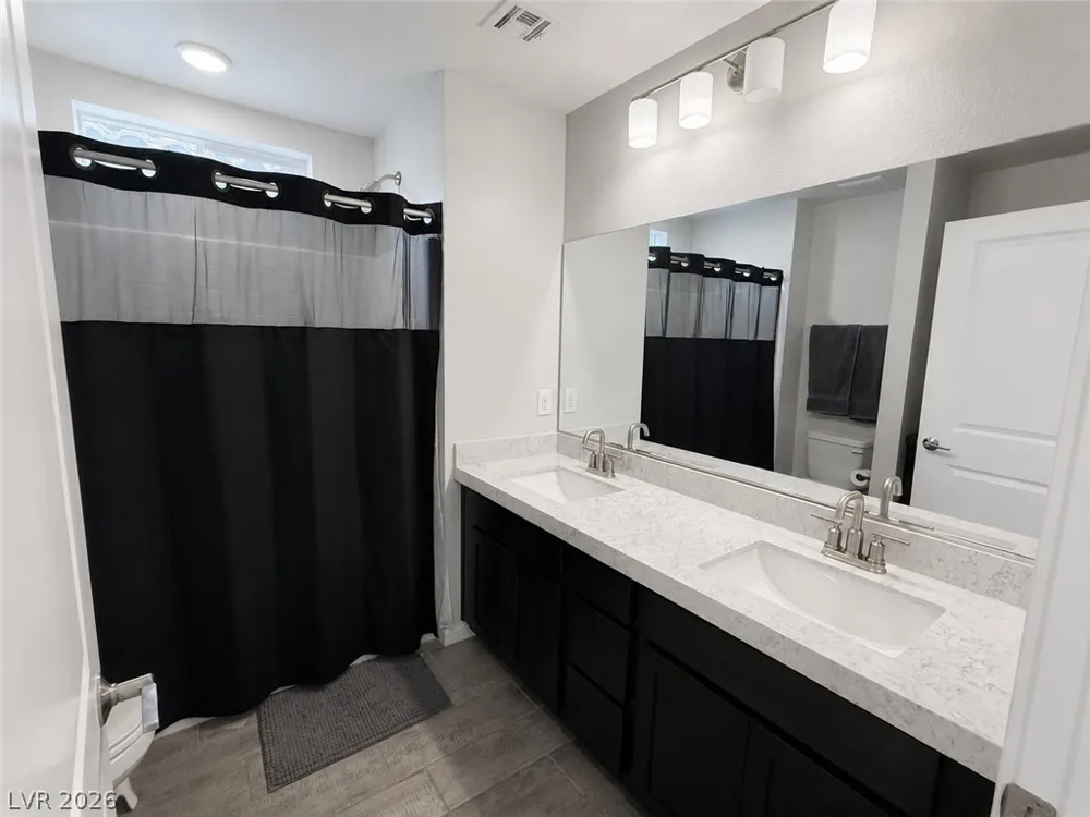 10650 Deibel Avenue Las Vegas, NV 89166