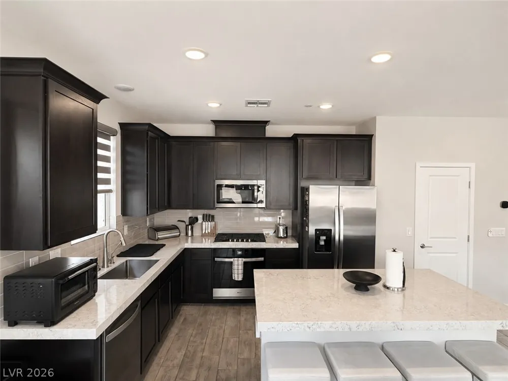 10650 Deibel Avenue Las Vegas, NV 89166