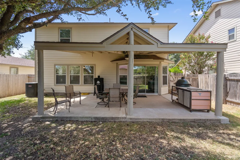 4010 Kings Canyon Drive Taylor, TX 76574