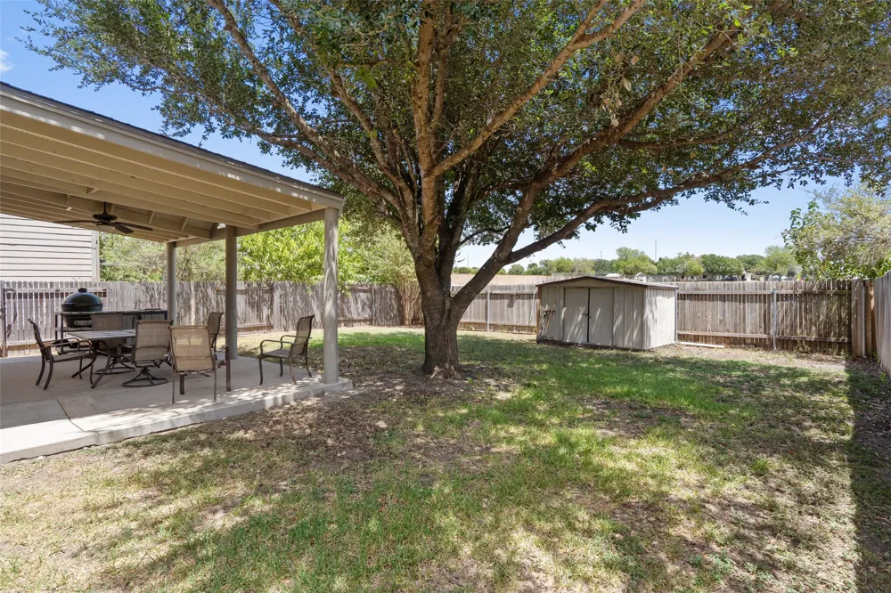 4010 Kings Canyon Drive Taylor, TX 76574