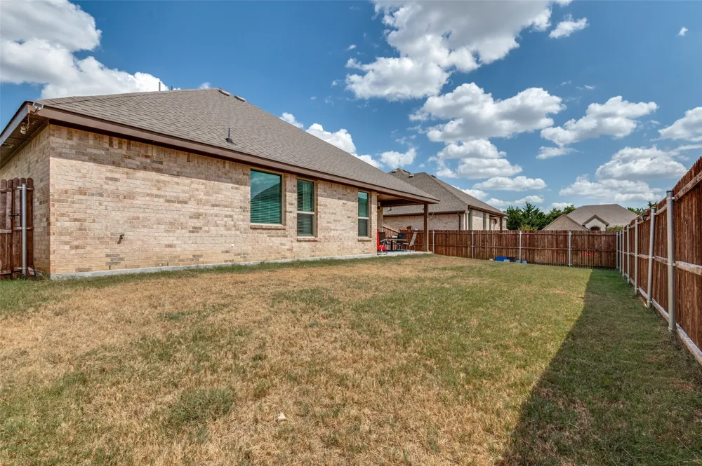 617 Mesquite Grove Road Midlothian, TX 76065