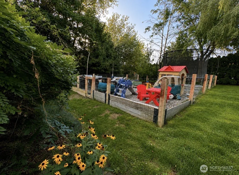 233 E 2nd Street Tonasket, WA 98855