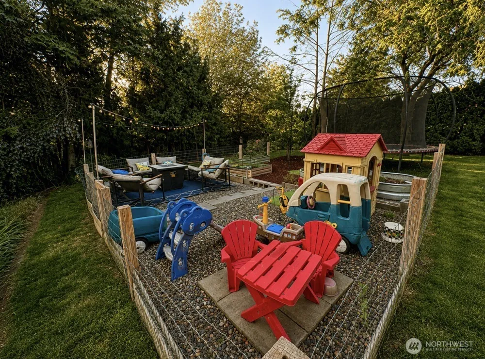 233 E 2nd Street Tonasket, WA 98855