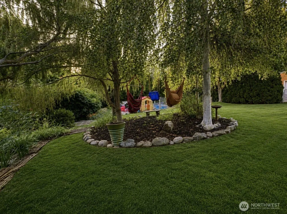 233 E 2nd Street Tonasket, WA 98855