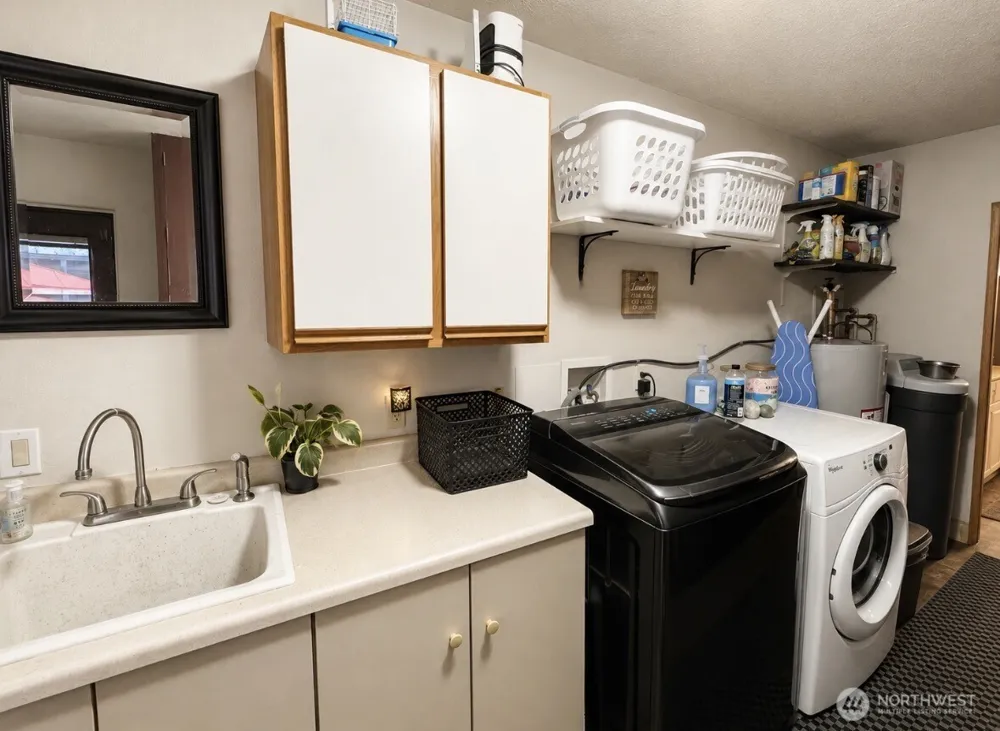 233 E 2nd Street Tonasket, WA 98855