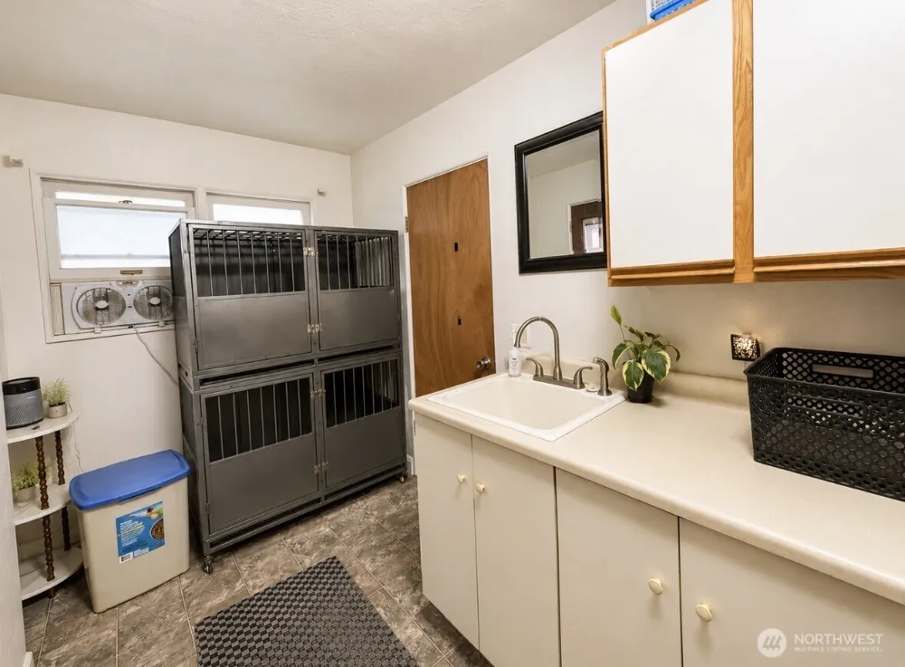 233 E 2nd Street Tonasket, WA 98855