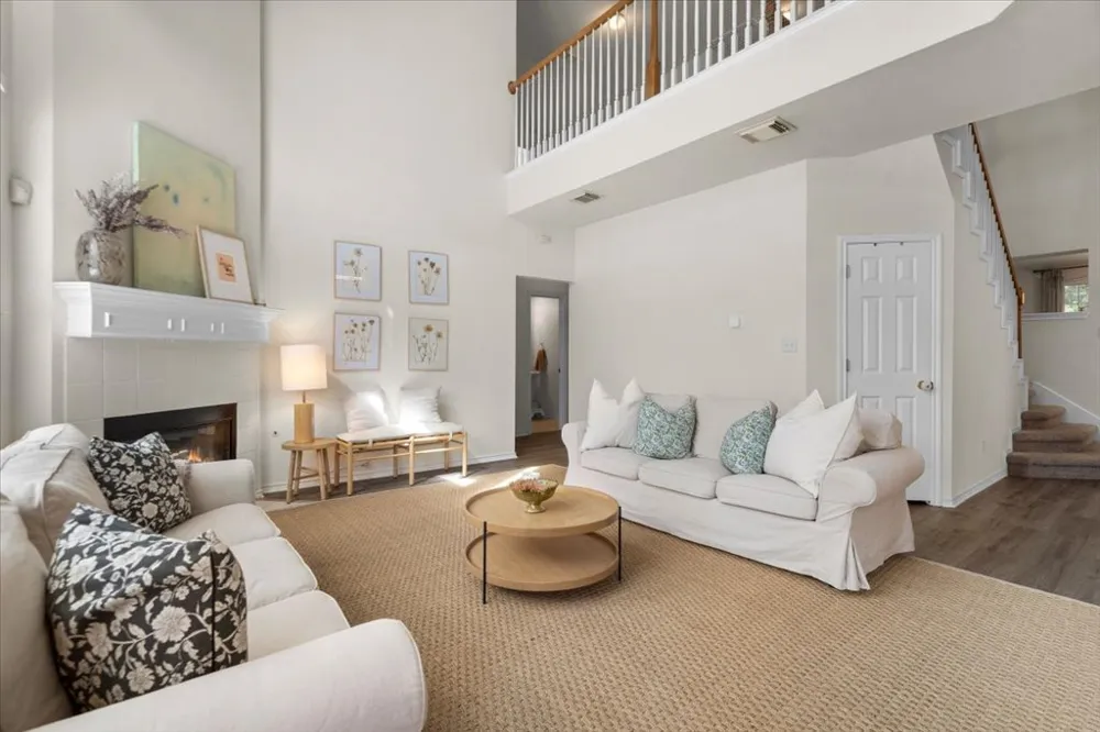 8024 Whitworth Lane Round Rock, TX 78681