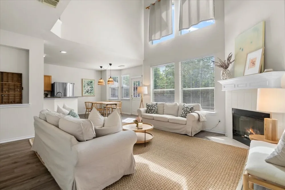 8024 Whitworth Lane Round Rock, TX 78681