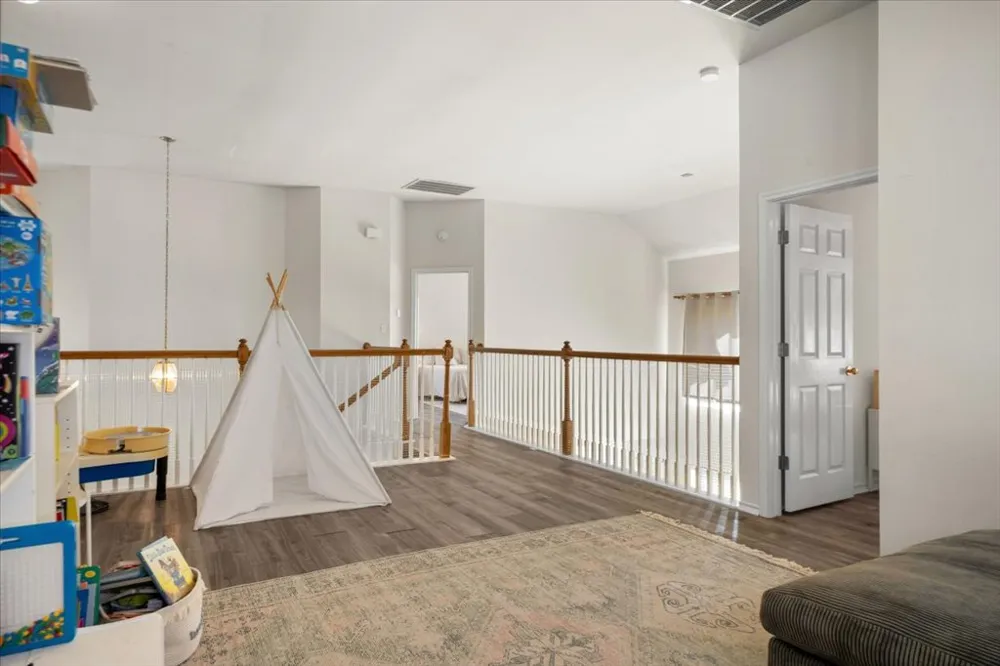 8024 Whitworth Lane Round Rock, TX 78681